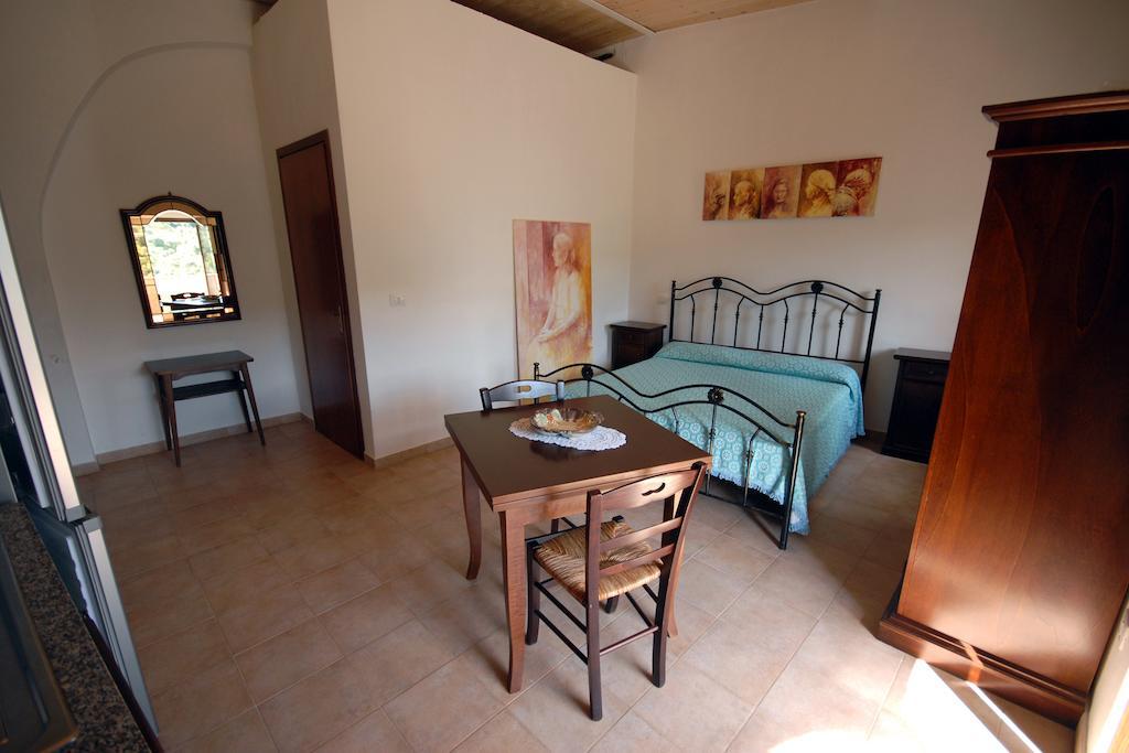 B & B Stillachiara Badolato Marina Oda fotoğraf
