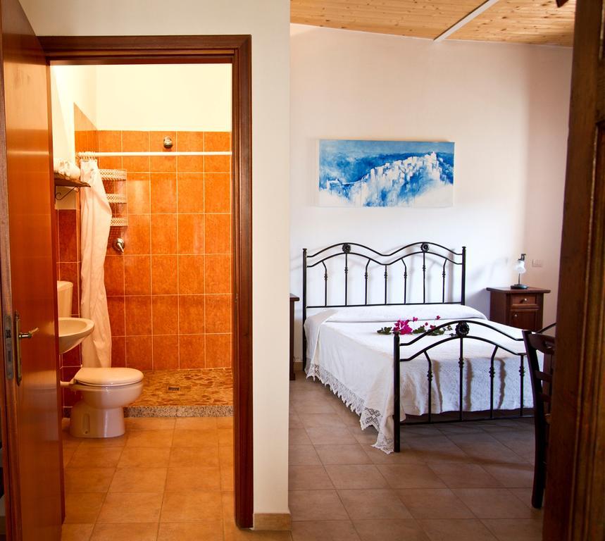 B & B Stillachiara Badolato Marina Dış mekan fotoğraf