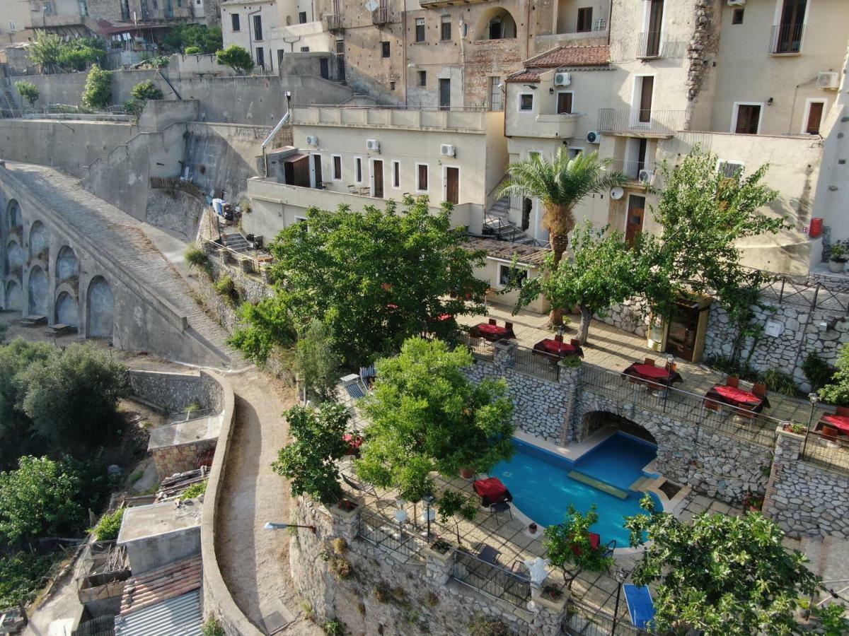B & B Stillachiara Badolato Marina Dış mekan fotoğraf